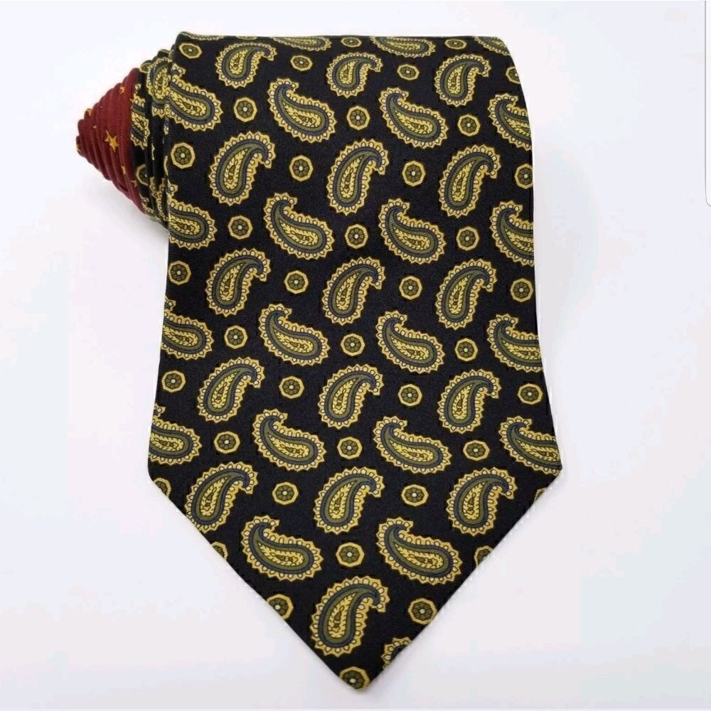Tommy Hilfiger Black & Green Paisley Red Star Tie